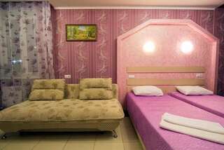 Гостевой дом Флайт Пермь Улучшенный двухместный номер с 1 кроватью или 2 отдельными кроватями-11